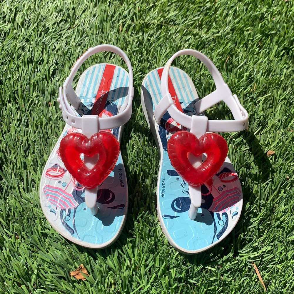 Ipanema sandals